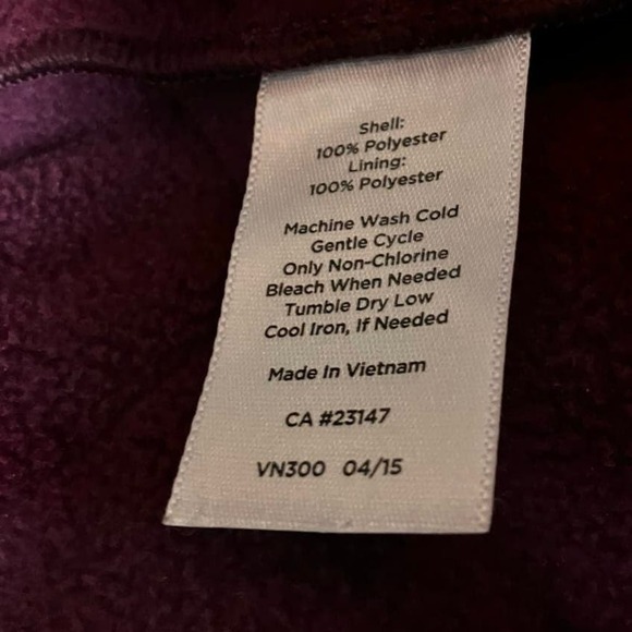 Talbots Quilted Purple Vest Small Gold Zipper Preppy Outdoor - Picture 8 of 10